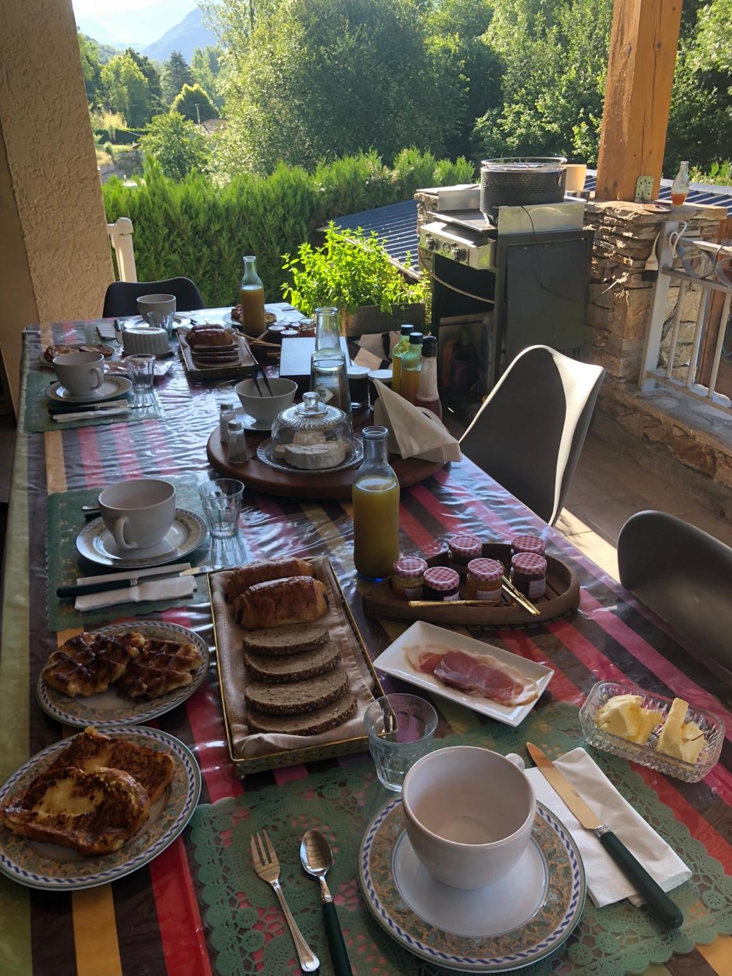 Bed and Breakfast Au Bord De L Eau Surba Esterno foto